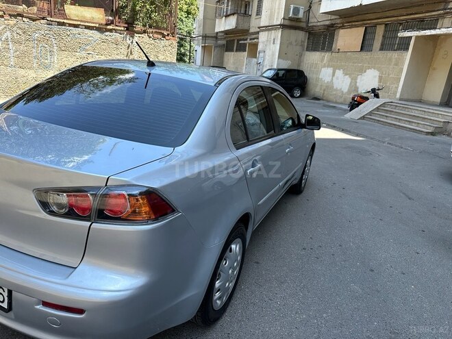 Mitsubishi Lancer 2010, 243,000 km - 2.0 л - Bakı
