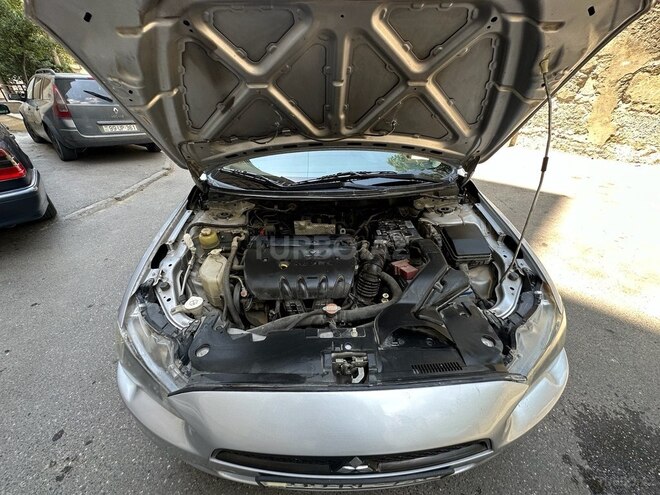 Mitsubishi Lancer 2010, 243,000 km - 2.0 л - Bakı