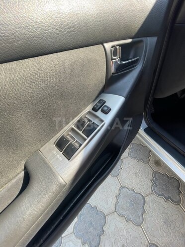Toyota Corolla 2006, 164,000 km - 1.4 l - Bakı