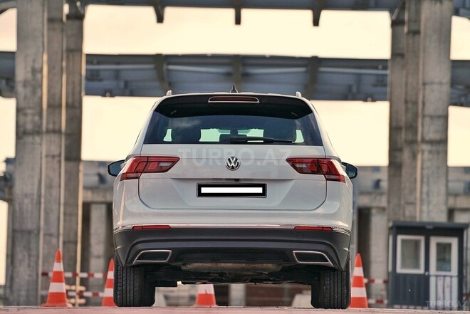 Volkswagen Tiguan 2018, 48,000 km - 2.0 l - Bakı