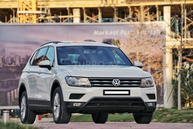 Volkswagen Tiguan 2018, 48,000 km - 2.0 l - Bakı