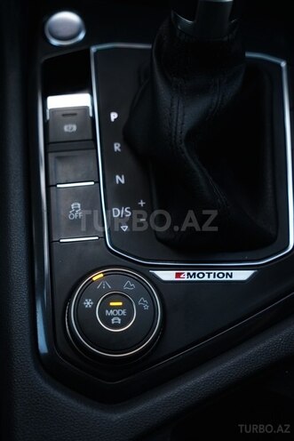 Volkswagen Tiguan 2018, 48,000 km - 2.0 l - Bakı