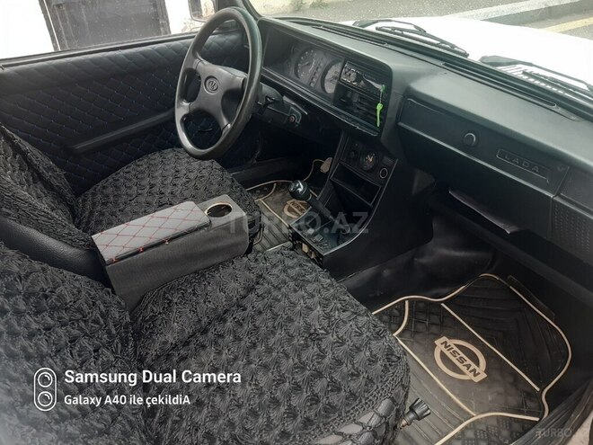 LADA (VAZ) 2107 2003, 26,869 km - 1.6 л - Yevlax