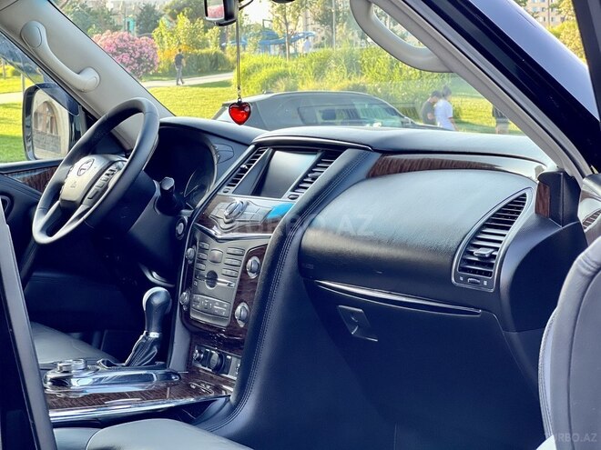 Nissan Patrol 2010, 192,121 km - 5.6 l - Bakı