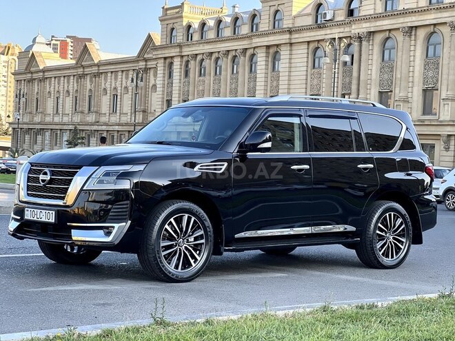 Nissan Patrol 2010, 192,121 km - 5.6 l - Bakı