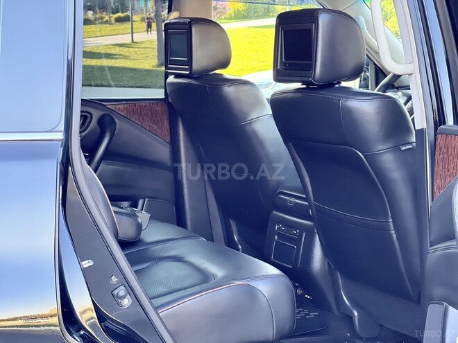 Nissan Patrol 2010, 192,121 km - 5.6 l - Bakı