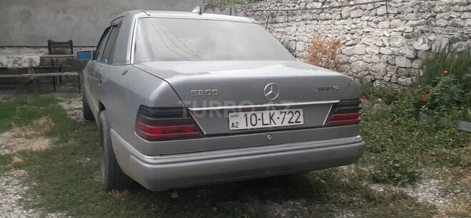 Mercedes E 200 1993, 238,423 km - 2.0 l - Ağdaş