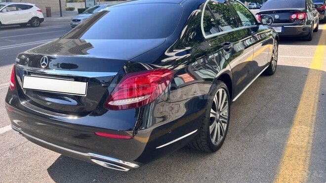 Mercedes E 200 2017, 107,500 km - 2.0 l - Bakı