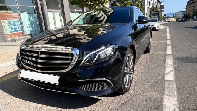 Mercedes E 200 2017, 107,500 km - 2.0 l - Bakı