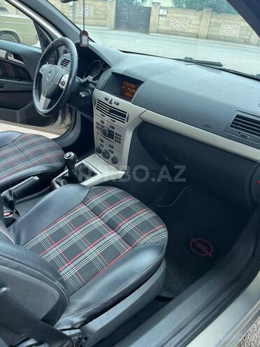 Opel Astra 2007, 198,000 km - 1.4 л - Ağstafa