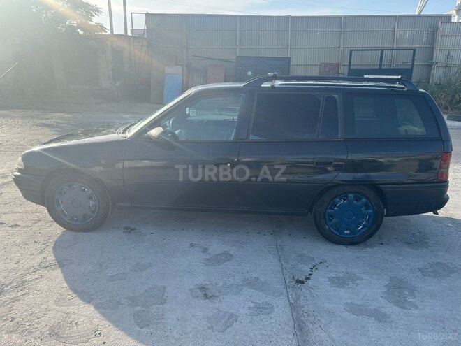 Opel Astra 1995, 513,000 km - 1.6 л - Bakı