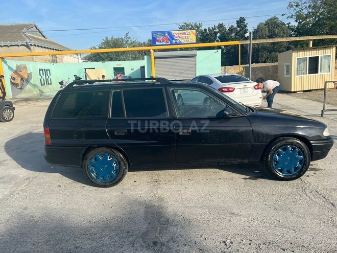 Opel Astra 1995, 513,000 km - 1.6 л - Bakı