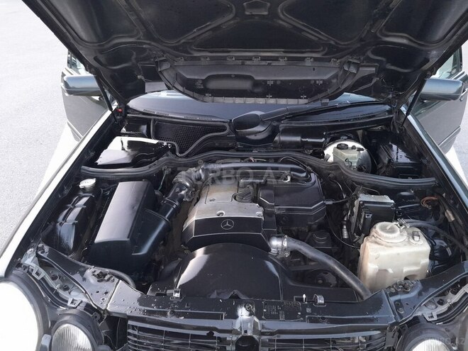 Mercedes E 230 1996, 257,000 km - 2.3 l - Sumqayıt