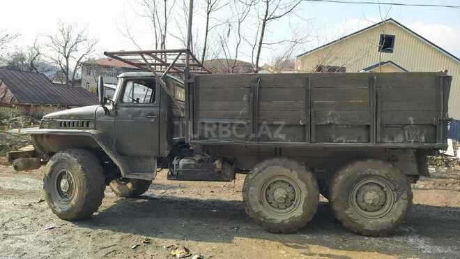 Ural  1989, 180,000 km - 11.0 l - İsmayıllı