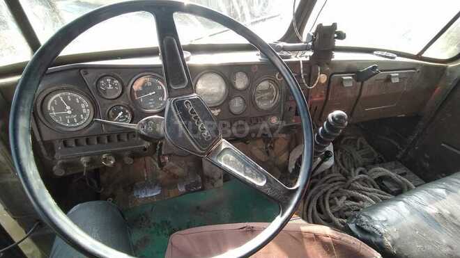Ural  1989, 180,000 km - 11.0 l - İsmayıllı