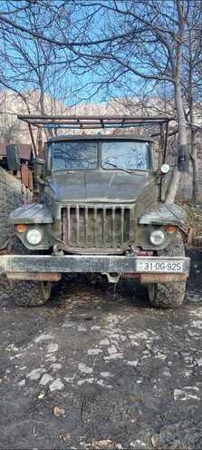 Ural  1989, 180,000 km - 11.0 l - İsmayıllı