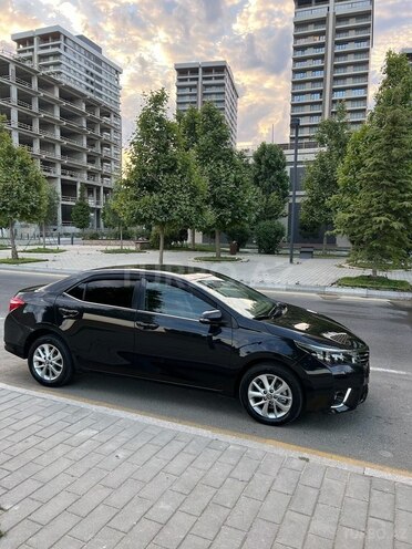 Toyota Corolla 2014, 181,000 km - 1.6 л - Bakı