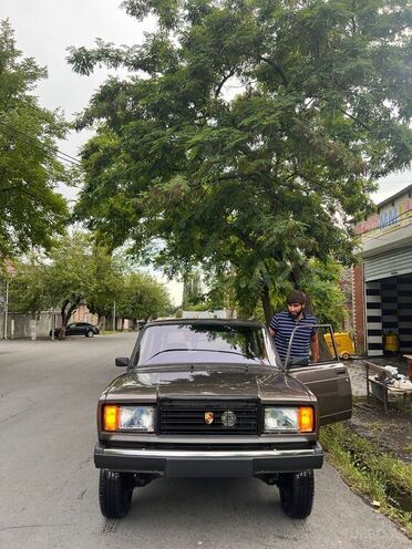 LADA (VAZ) 2107 2007, 13,500 km - 1.6 l - Zaqatala