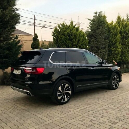 Hongqi  2020, 5,500 km - 3.0 l - Bakı