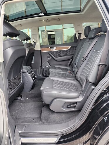 Hongqi  2020, 5,500 km - 3.0 l - Bakı