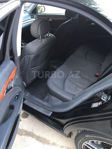 Mercedes E 240 2002, 187,927 km - 2.6 l - Dəliməmmədli
