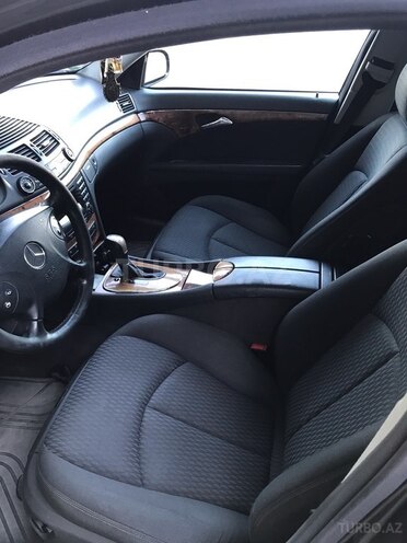 Mercedes E 240 2002, 187,927 km - 2.6 l - Dəliməmmədli