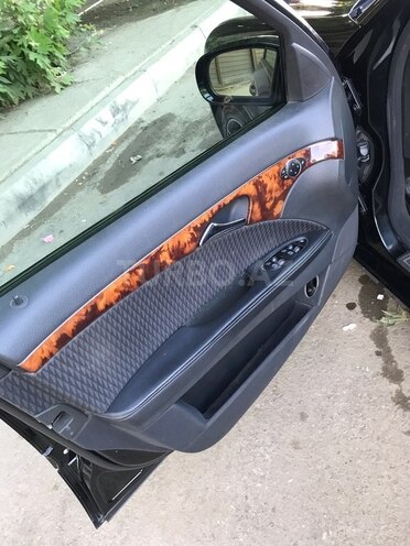 Mercedes E 240 2002, 187,927 km - 2.6 l - Dəliməmmədli