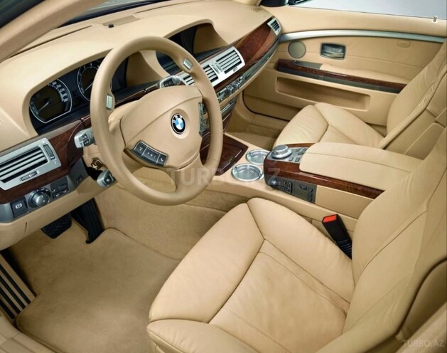 BMW 735 2005, 270,000 km - 3.6 l - Bakı