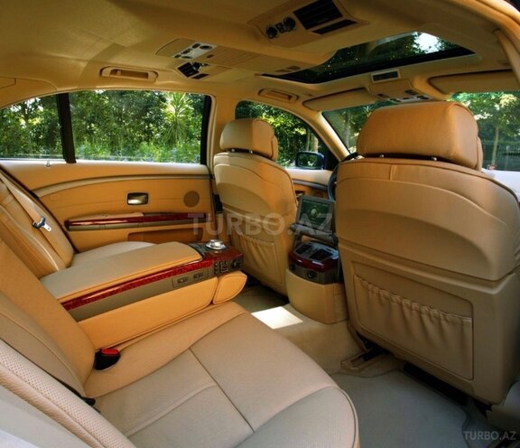 BMW 735 2005, 270,000 km - 3.6 l - Bakı