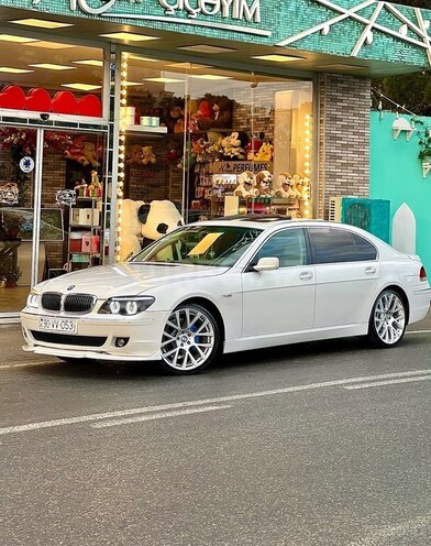 BMW 735 2005, 270,000 km - 3.6 l - Bakı