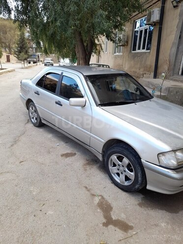 Mercedes C 180 1995, 480,000 km - 1.8 l - Bakı