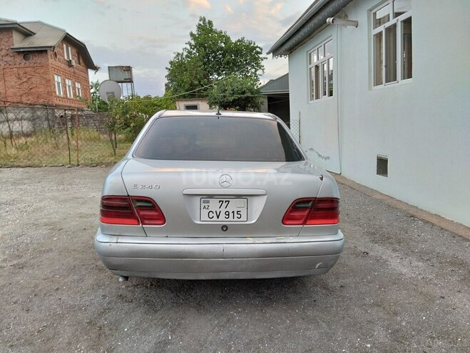 Mercedes E 220 1996, 231,802 km - 2.2 l - Bakı