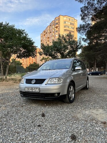 Volkswagen Touran 2005, 360,000 km - 2.0 l - Bakı
