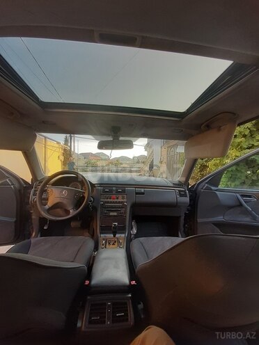 Mercedes E 270 2000, 400,000 km - 2.7 l - Bakı