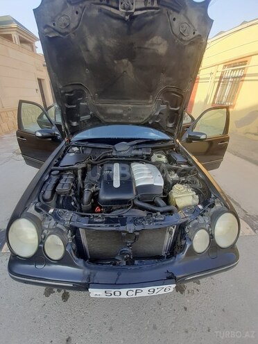Mercedes E 270 2000, 400,000 km - 2.7 l - Bakı
