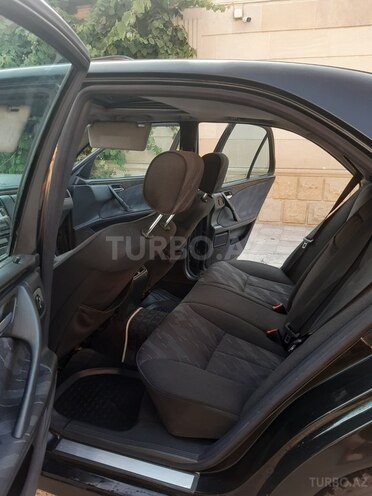 Mercedes E 270 2000, 400,000 km - 2.7 l - Bakı
