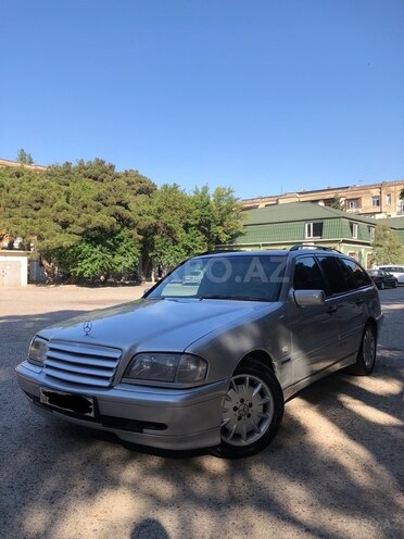 Mercedes C 180 1999, 300,000 km - 1.8 л - Bakı