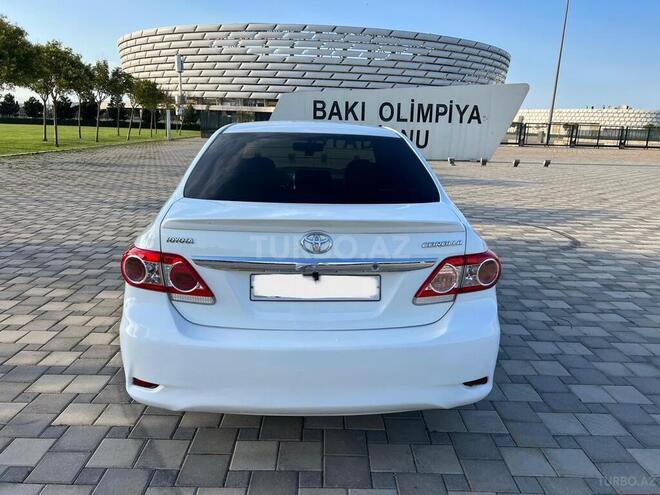 Toyota Corolla 2013, 205,300 km - 1.6 l - Bakı
