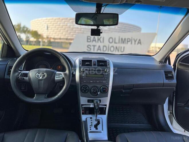 Toyota Corolla 2013, 205,300 km - 1.6 l - Bakı