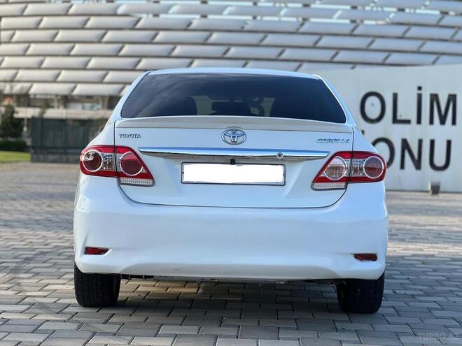 Toyota Corolla 2013, 205,300 km - 1.6 l - Bakı
