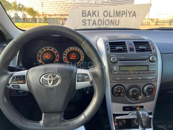 Toyota Corolla 2013, 205,300 km - 1.6 l - Bakı