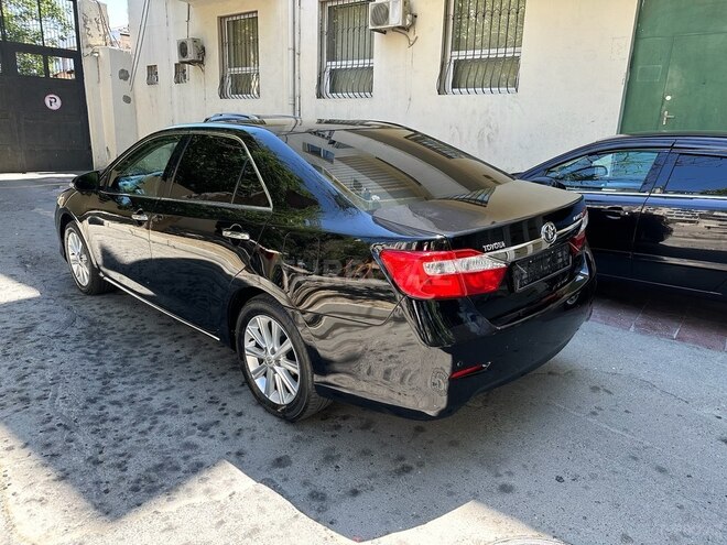 Toyota Camry 2014, 133,000 km - 2.5 l - Bakı