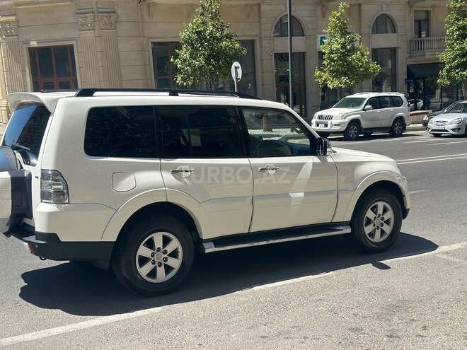Mitsubishi Pajero 2007, 214,000 km - 3.0 l - Bakı