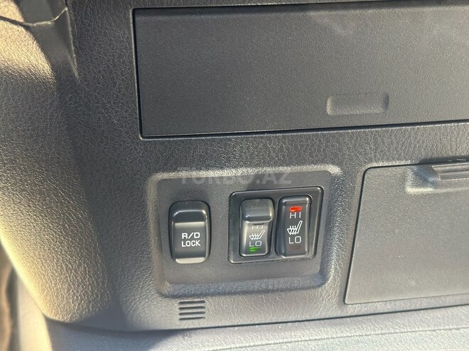 Mitsubishi Pajero 2007, 214,000 km - 3.0 l - Bakı