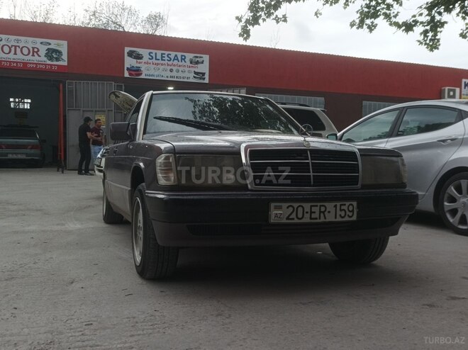 Mercedes 190 1991, 480,000 km - 2.0 l - Gəncə