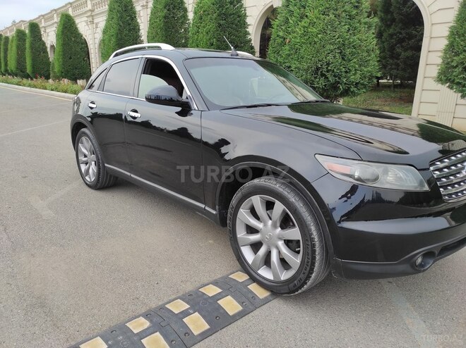 Infiniti FX45 2005, 150,000 km - 4.5 l - Gəncə