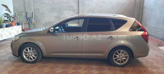 Kia Ceed 2009, 251,000 km - 1.6 l - Gəncə
