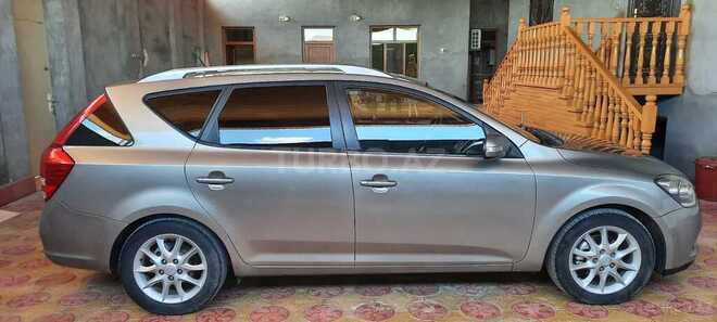 Kia Ceed 2009, 251,000 km - 1.6 l - Gəncə