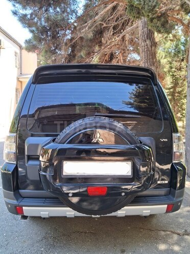Mitsubishi Pajero 2008, 180,000 km - 3.0 л - Bakı