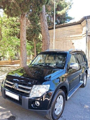 Mitsubishi Pajero 2008, 180,000 km - 3.0 л - Bakı